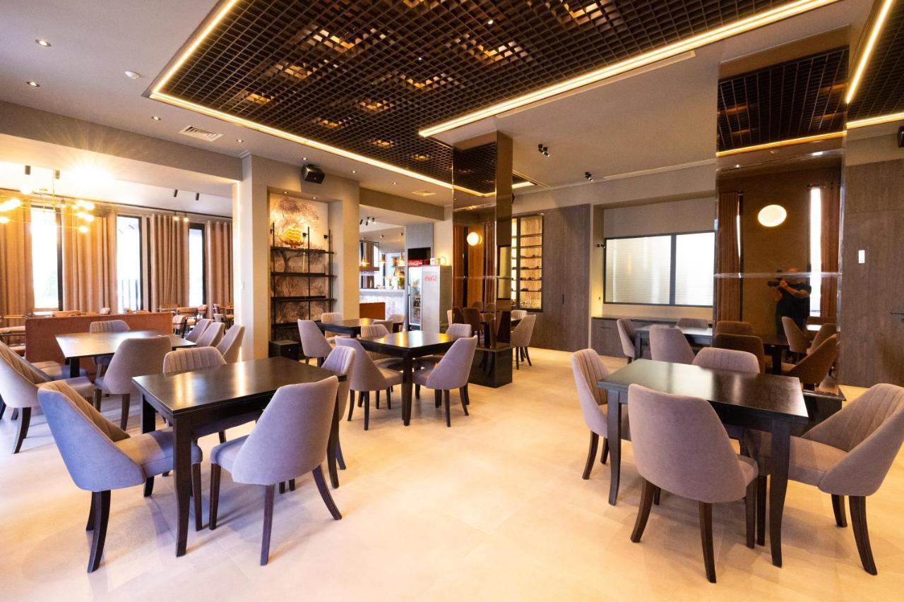 New Donantelo Hotel วญอเรอ ภายนอก รูปภาพ
