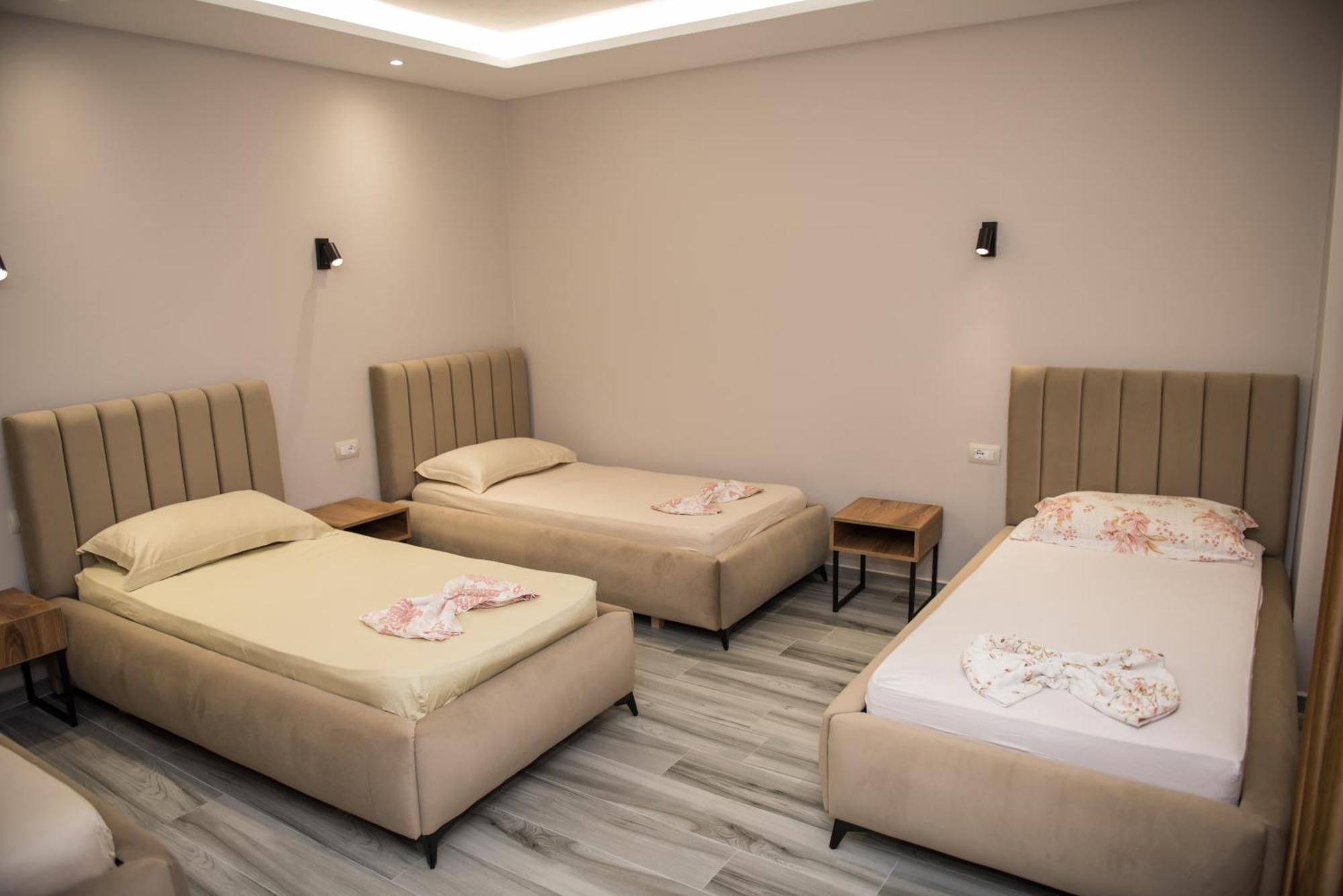 New Donantelo Hotel วญอเรอ ภายนอก รูปภาพ