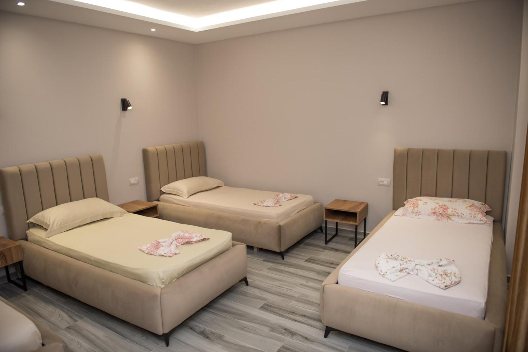New Donantelo Hotel วญอเรอ ภายนอก รูปภาพ